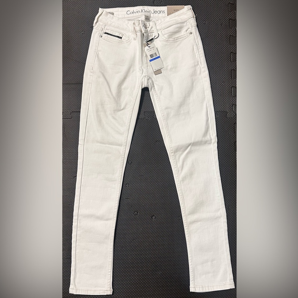 Calvin Klein Jeans